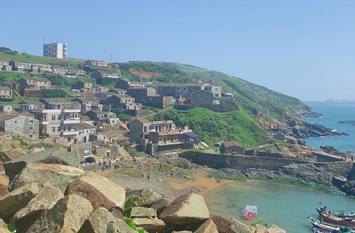 東庠島